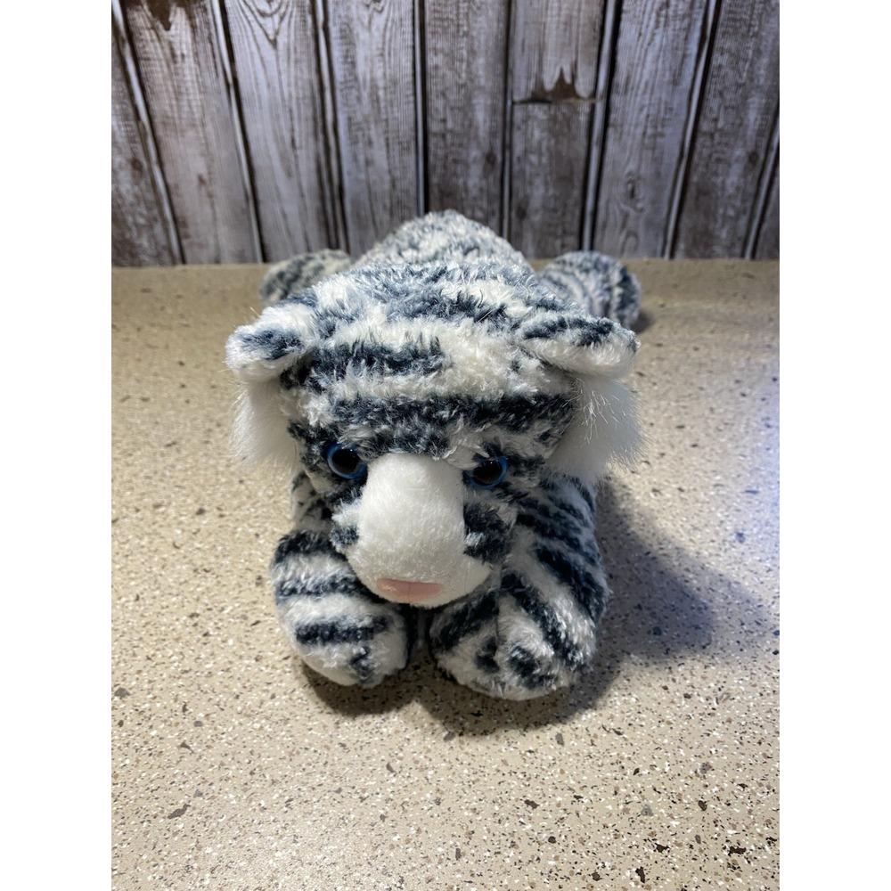 Busch Gardens White Tiger Plush 15" Stuffed Animal Aurora Blue Eyes Laying Gift - Picture 6 of 9